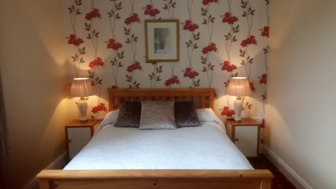 The Rio Bed & Breakfast Galway Exterior photo